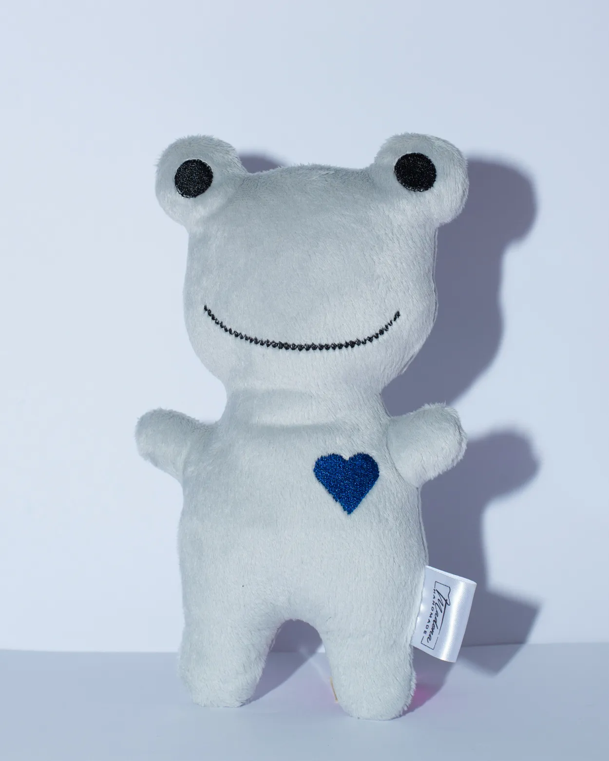 frovelek-zaba-frovel-studio-handmade